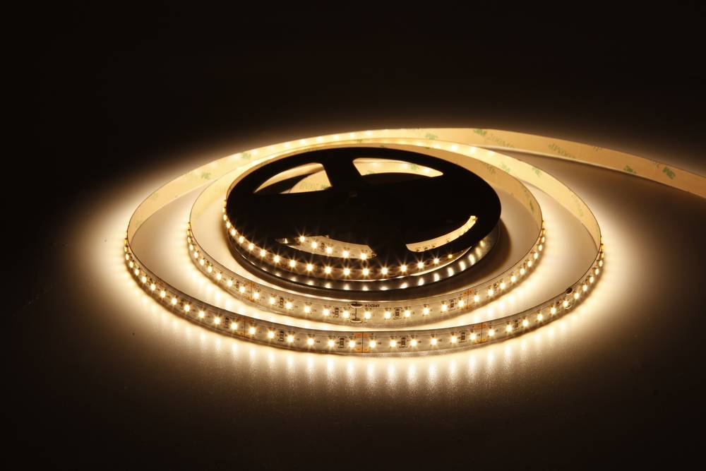 2835 LED flexible strip 140leds/m